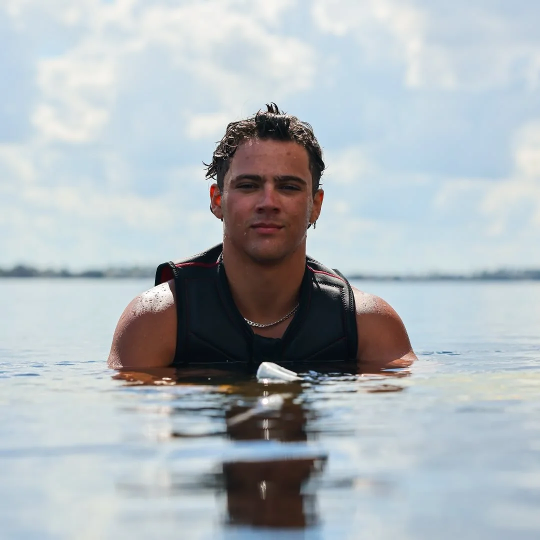 Sammy Goncalves wakesurfing